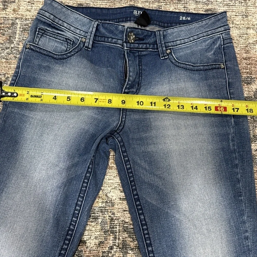 A.N.A Womens Jeans 28/6 Blue Straight Mid Rise Medium Wash Denim Solid 5 Pockets